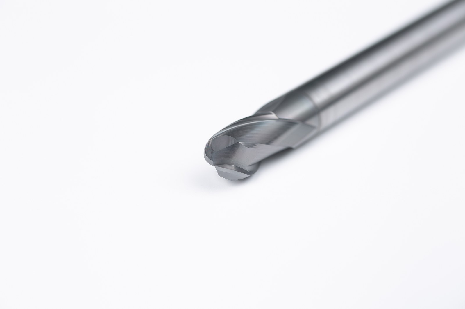 High Hardness 2 Flute Ball Nose End Mill Z2B10015 HRC58-60 for Hardened Steel Solid Carbide Ball Cutter